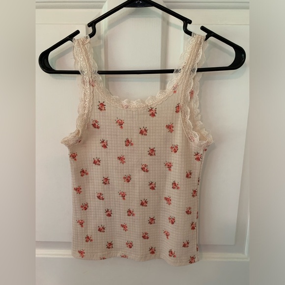 Carly Jean Los Angeles Julia Rose & Lace Tank - Picture 2 of 6